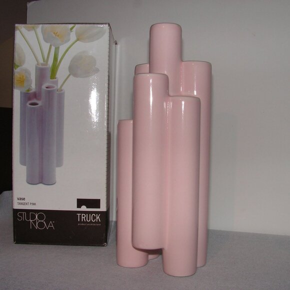 Mikasa Truck Tangent Vase Pink Ceramic - Picture 5 of 11